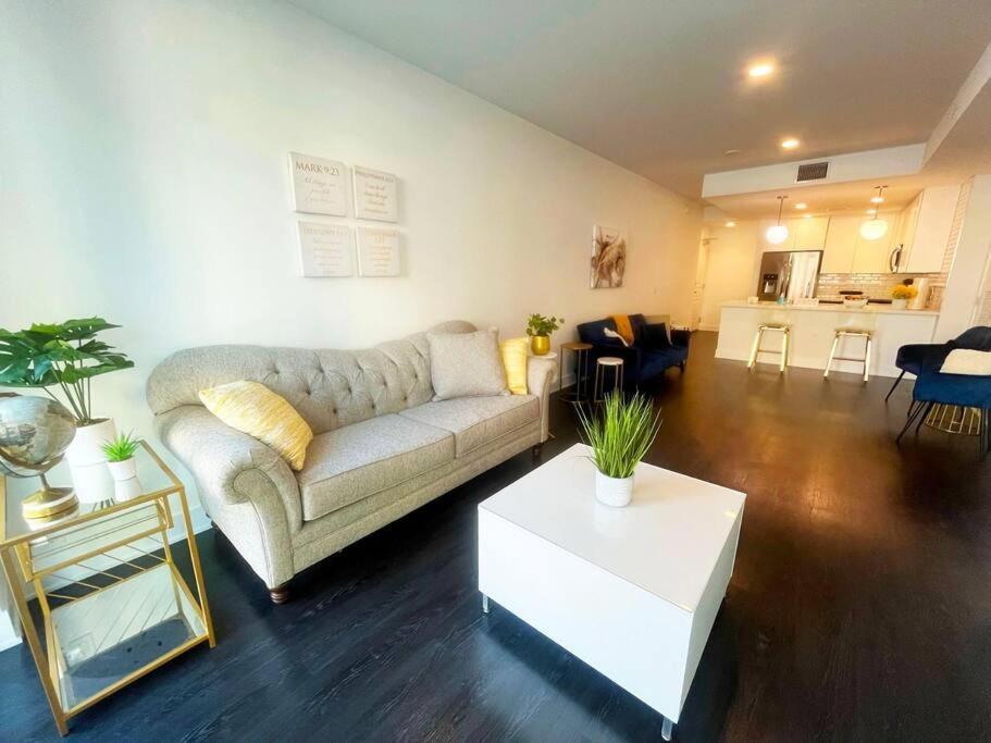 Downtown Paradise Escape With 2 Pools / Hot Tubs Daire Los Angeles Dış mekan fotoğraf